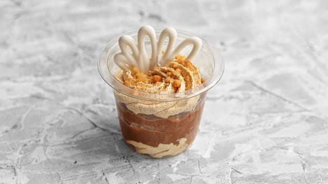 Van Cake Dulce Mousse Cup.