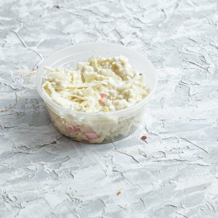 Delicious Coleslaw: Perfect Side for Sandwiches and Burgers